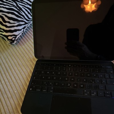 iPad 2025 11. Gen. (11th) I A16 I WiFi+Cellular 5G 128GB WIE NEU Garantie 22 Mon