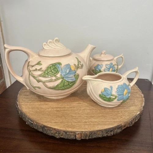 Old 3 pc. HULL POTTERY Pale Pink MAGNOLIA H-20-22 TEA SET Teapot Cream & Sugar
