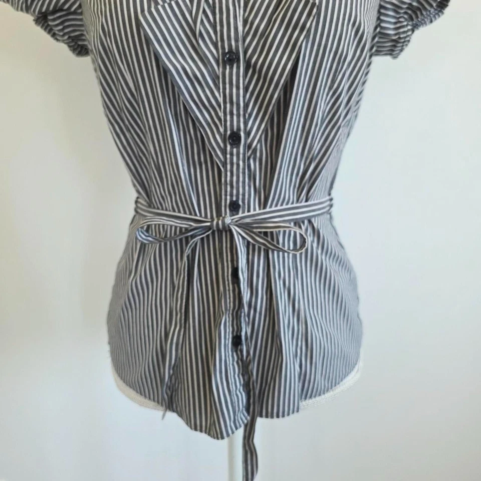 Vintage y2k 00s 2000s short sleeve moody coquette striped blouse office siren S - Image 3 of 4