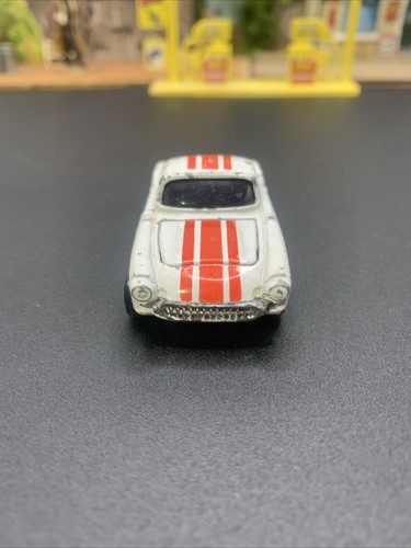 Dinky Chevrolet Corvette Stingray Rare Sports Car Opening Bonnet Toy Vintage - Picture 4 of 8