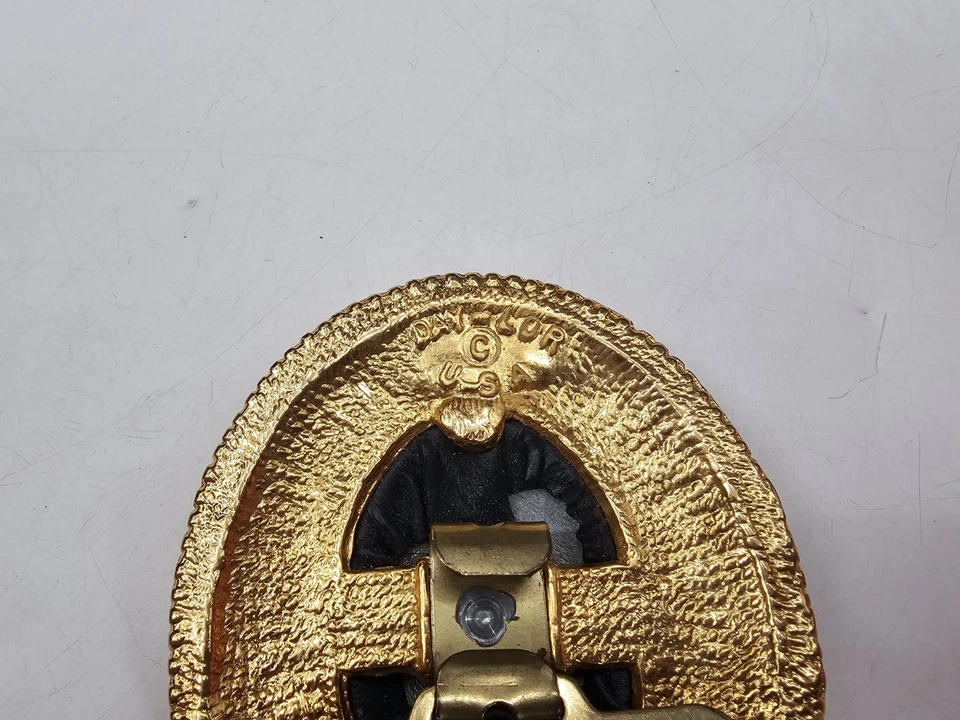 Day Lor Stretchy Navy Belt. Gold-toned Buckle. Hidden closure 30 Inch VTG 80's - Image 4 of 4