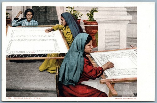 MAKING DRAWN WORK ANTIQUE UNDIVIDED POSTCARD AMERICAN INDIANS - 第 1/2 張圖片