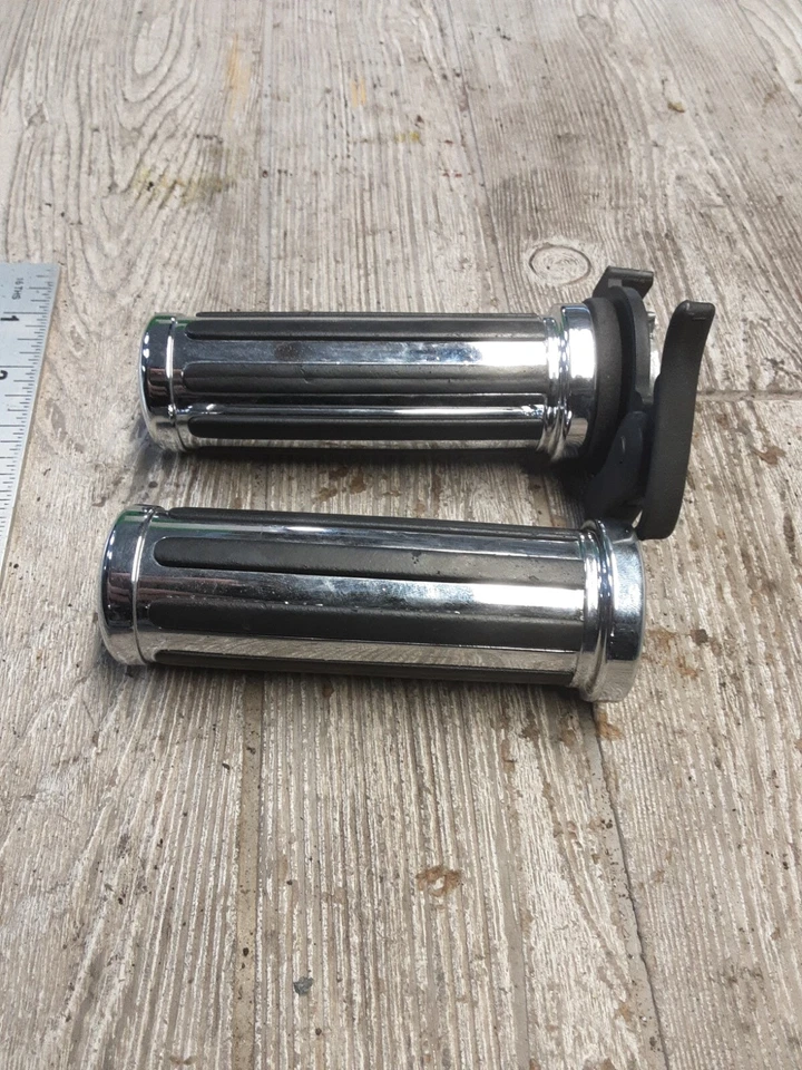 81 81 81-83 Kawasaki KZ750 1981 Aftermarket manillar bloqueo del acelerador empuñaduras de tubo Foto 4 de 4