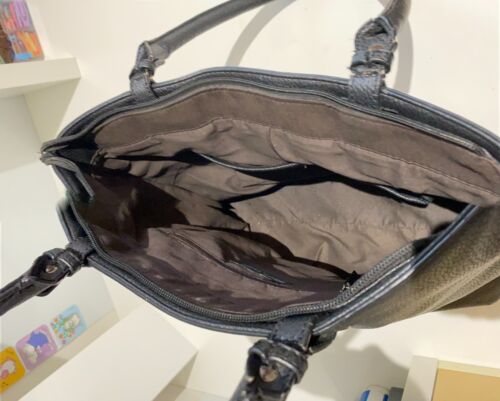 "Pierre Cardin" badged black faux leather handbag/tote bag - Picture 5 of 7