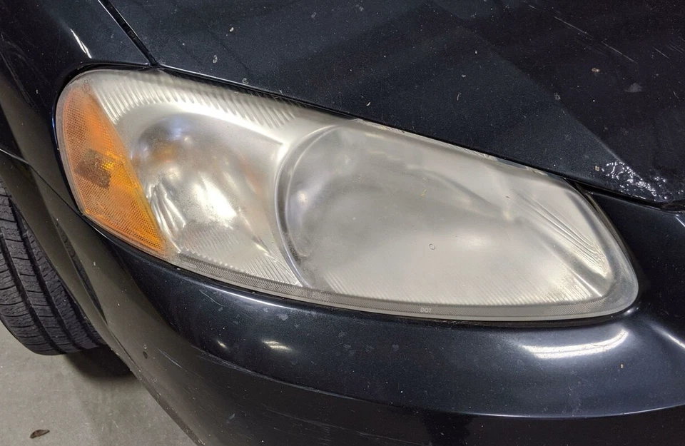 Dodge Stratus 2006 sedán OEM faros halógenos laterales para pasajeros diestros 03-05 Foto 2 de 3