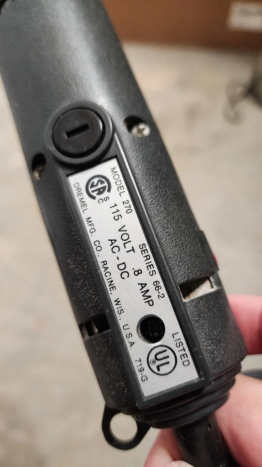 Kit de Herramientas Moto Rotativas Dremel, Modelo 270 Serie 66-2 Usado Foto 3 de 3