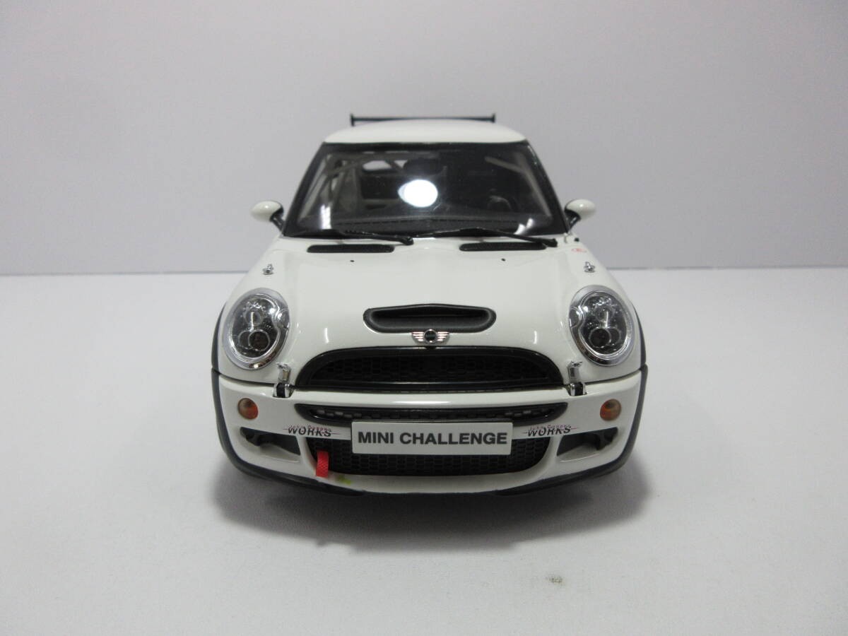 Kyosho 1/18 BMW MINI Cooper S John Cooper Works Challenge White