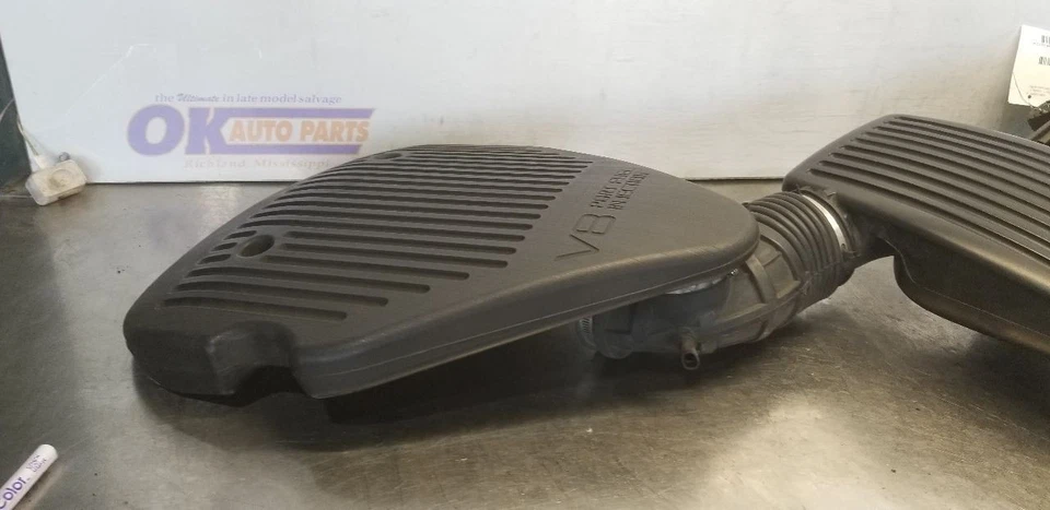 96 CHEVY CAPRICE 5.7L FILTRO DE AIRE CAJA MONTAJE CON RESONADOR Y AFM Foto 2 de 4