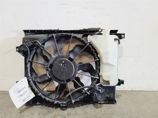 Radiator Fan Motor Fan Assembly Fits 12-13 SOUL 545040