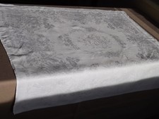 3 serviettes ou nappes, pour collectionneurs, anciennes