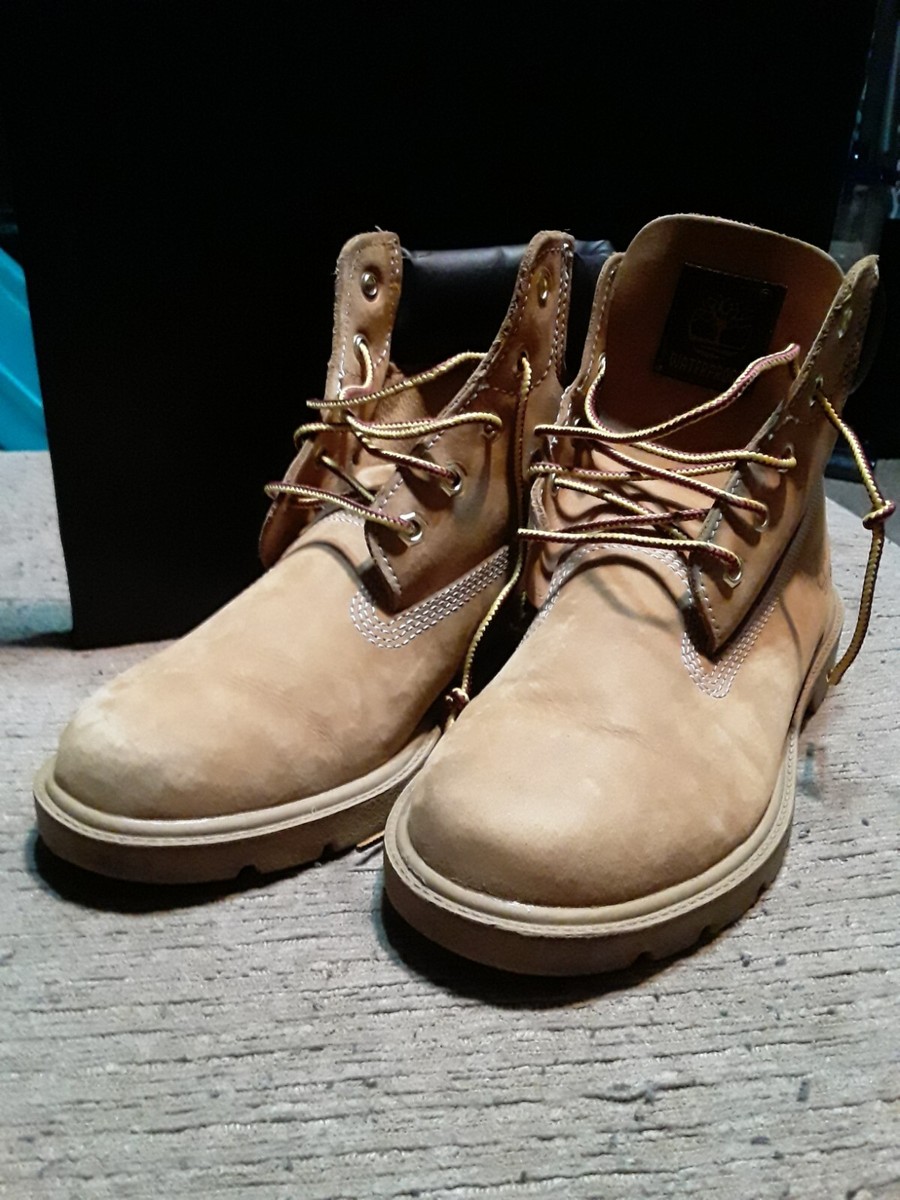 Timberland Men's 6-Inch Basic Waterproof Boots Wheat Lace-Up Beige