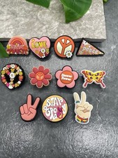 11 PC 1  Cartoon Peace Love Shoe Decoration Charms-Clogs Jigs Bubble Slide B1518