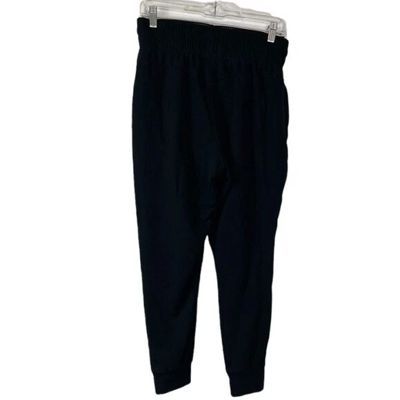 gymshark heavyweight cropped inseam 22.5 sweatpants