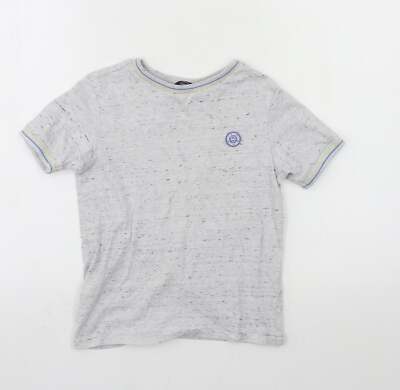 George Jungen grau Baumwollmischung T-Shirt Größe 6-7 Jahre