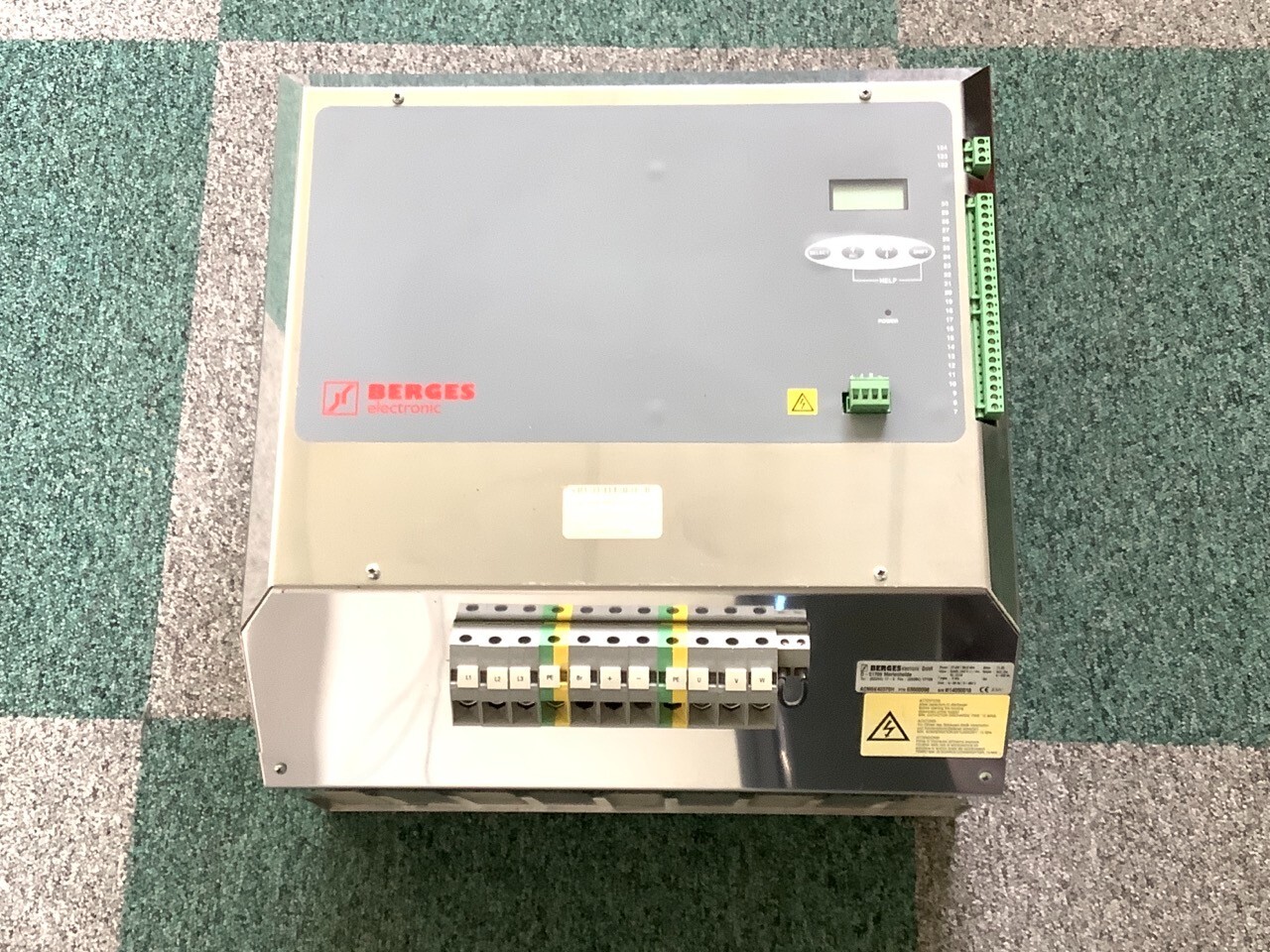 ACM6K40370H     -   BERGES      Variateur  37 KW    RECONDITIONNÉ