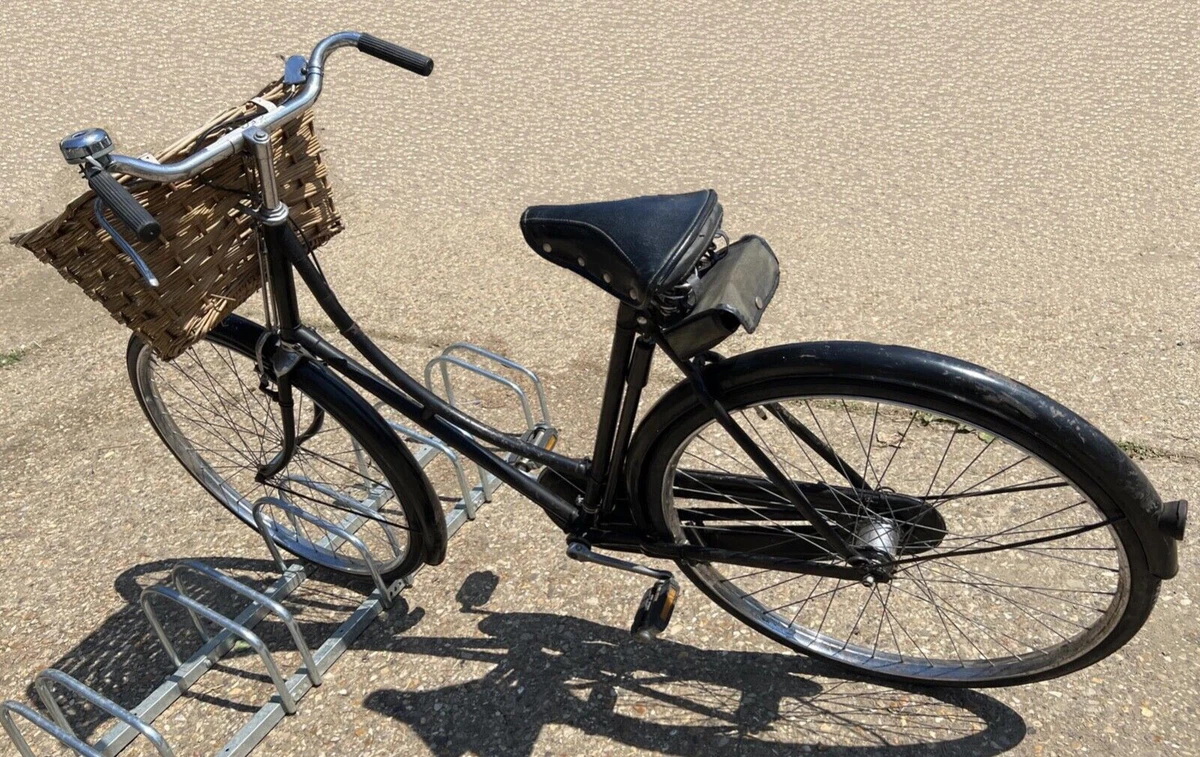 Vintage ladies cheap bicycle