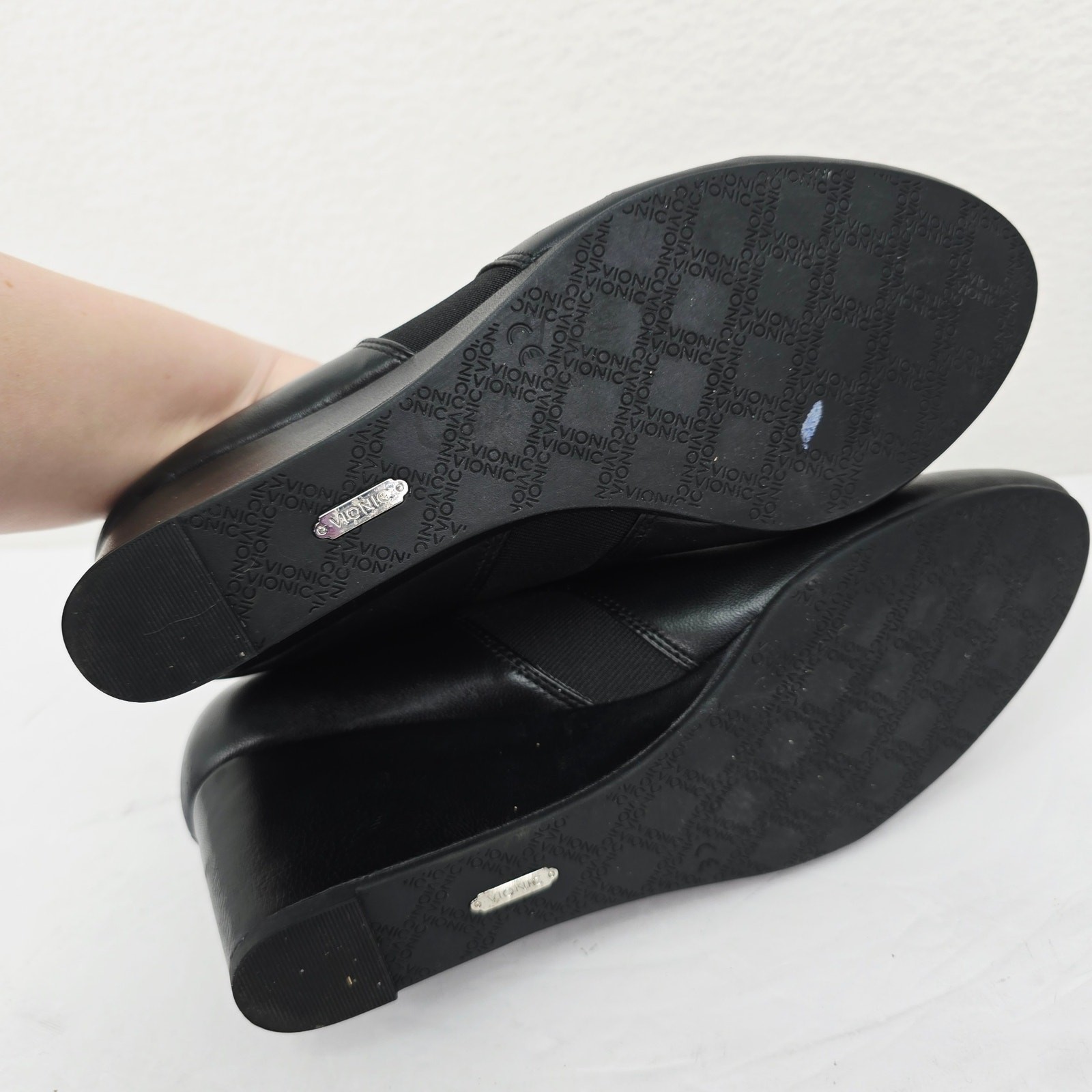 Vionic Stanton Elevated Wedge Booties Leather Bla… - image 7