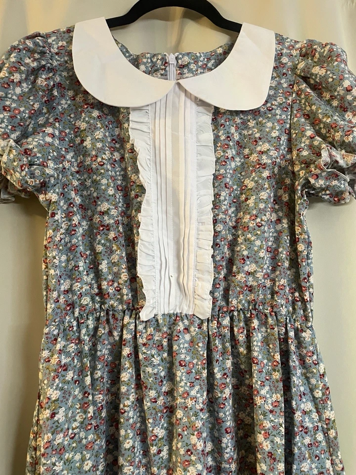 Woman Pioneer Colonial Dress Floral Prairie Dresses Pilgrim Costume 3pcs, Size S - Image 3 of 4