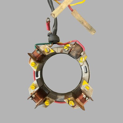 Jawa Babetta 206,207,210,215 Lichtmaschine Grundplatte Zündung