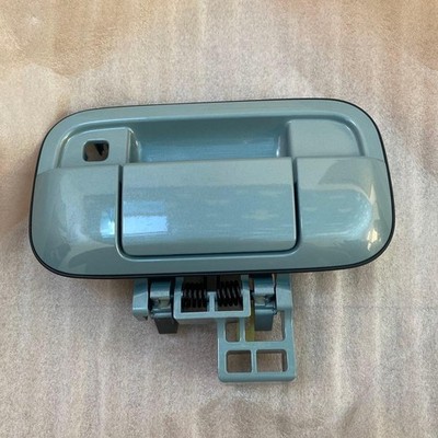 Brand new, unused Suzuki Hustler back door.