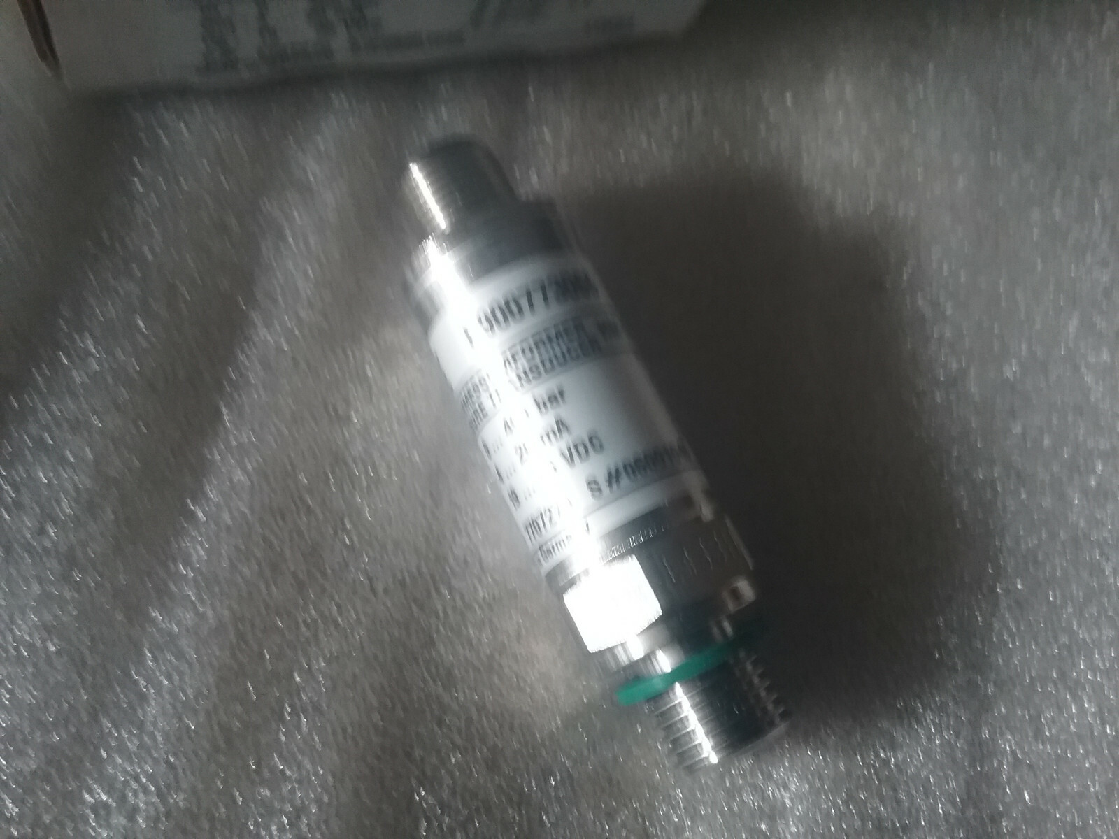 Rexroth Pressure transducer for hydraulic applications R900773066 HM 17