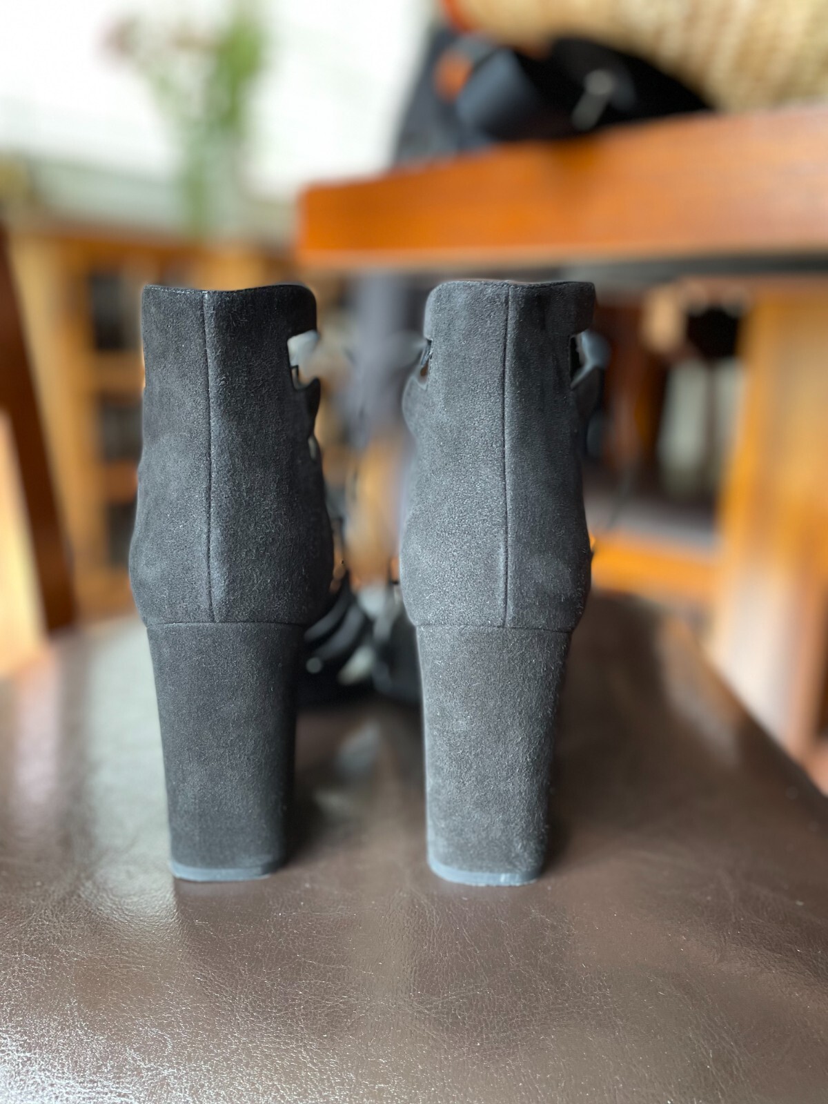 Saint Laurent sandalo con lacci in camoscio nero bambino taglia 7 5 US 38 5 EU