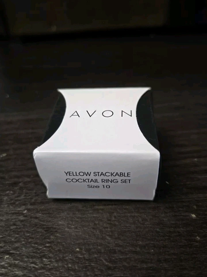 Avon Gold Tone 3 Yellow Stackable Cocktail Rings Size 10 - Image 3 of 4