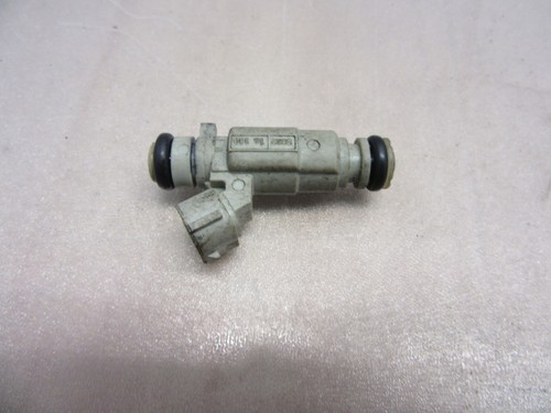 HYUNDAI i10 PA 1.2 63 kW G4LA Bj. 2011 Einspritzdüse 35310-04000  (117)