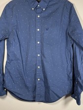 American Eagle blue classic fit button-up shirt size M