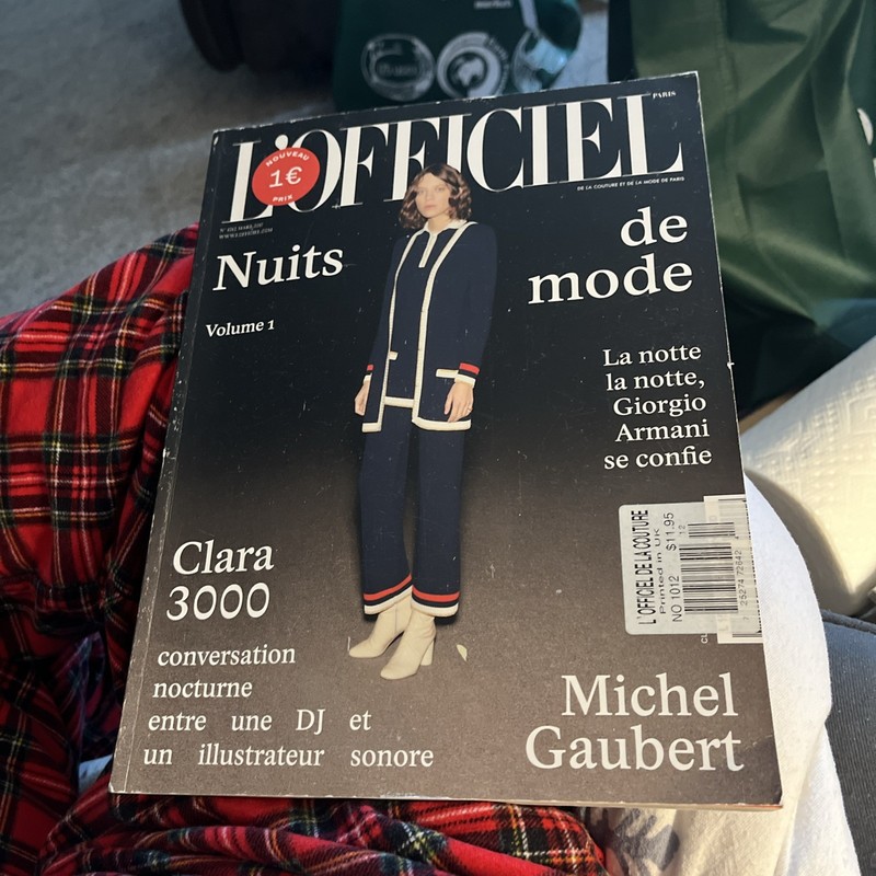 L'OFFICIEL PARIS  MAGAZINE March 2017