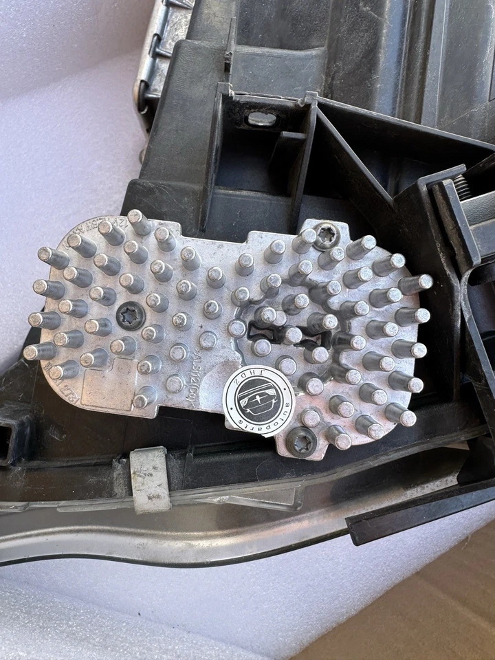 ✅ 原始设备制造商 正品 宝马 F80 F82 适配器 LED 标志 头灯 右左 * * 阅读 * * * — 第 3/4 张图片