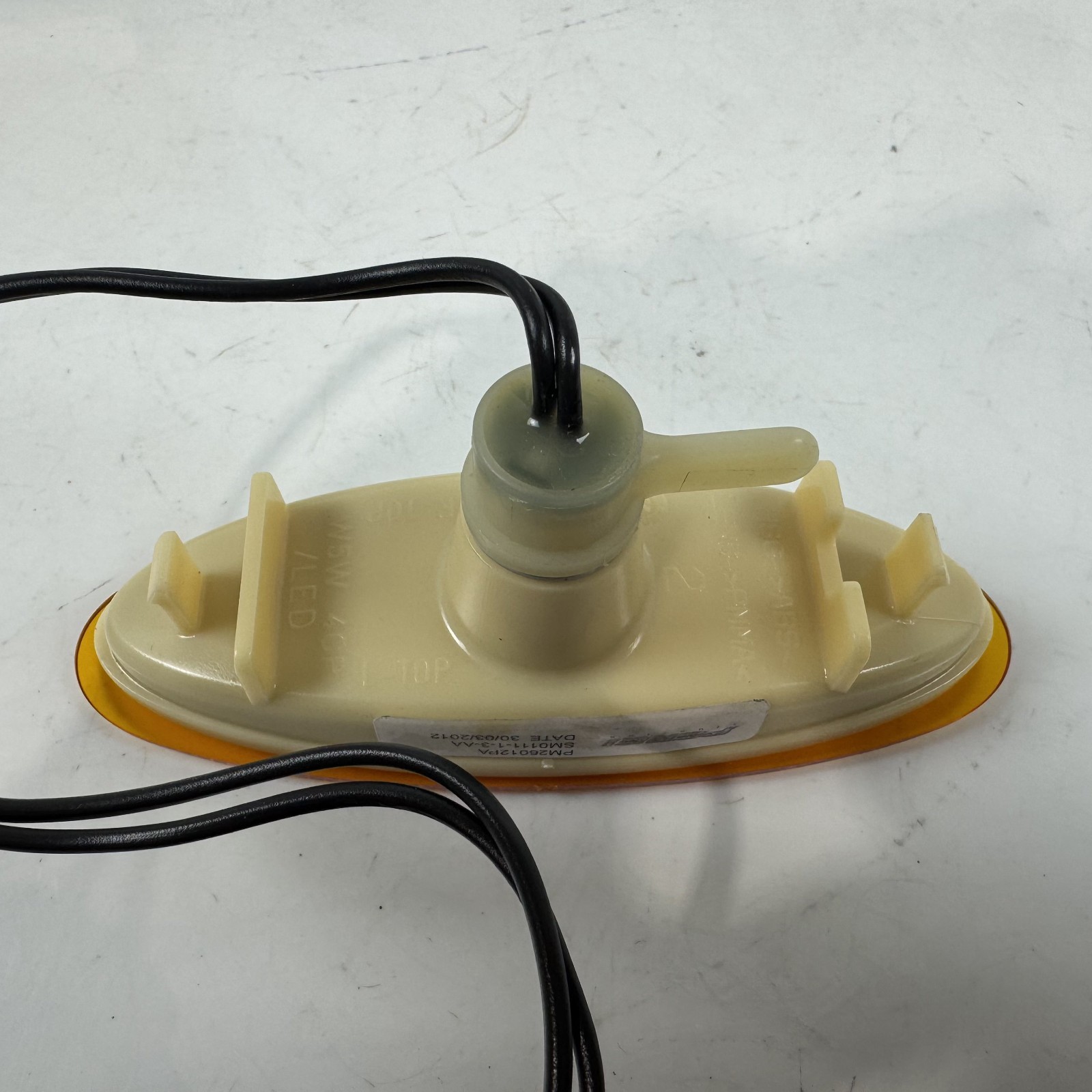 [NOS] Bentley/Rolls-Royce Front Right Side Marker Lamp PM26012PA