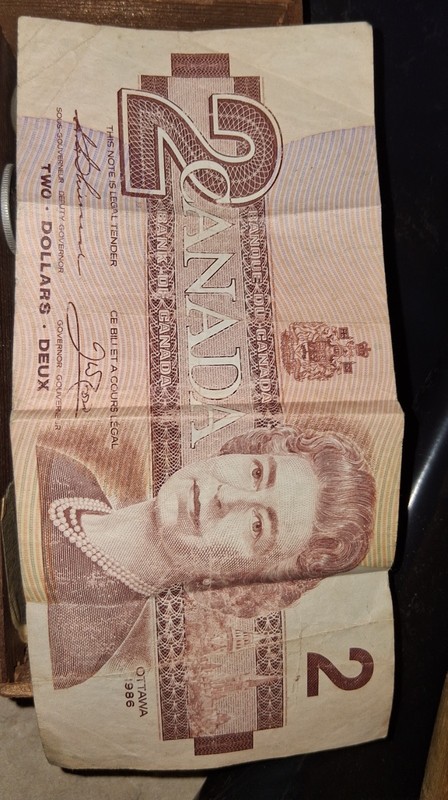 RARE - 1986 Canadian 2 Dollar Bill