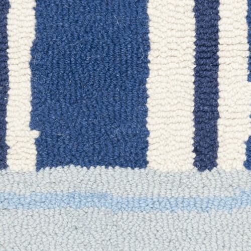 Safavieh 2'-0" X 3'-0" Wool Hand Tufted Rug In Blue And Red - Picture 3 of 3