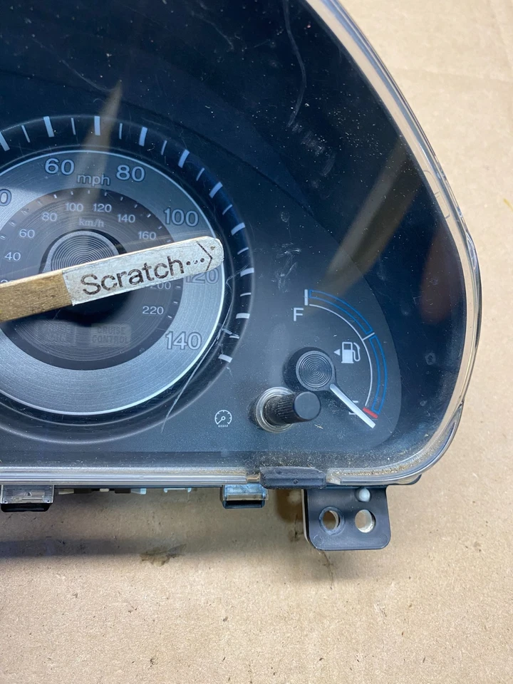 2011 2012 2013 Honda Odyssey Speedometer Instrument Cluster Oem R8807  DG - Image 2 of 4