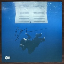 BILLIE EILISH HIT ME HARD & SOFT VINYL & SIGNED PHOTO BECKETT BAS COA AUTOGRAPH