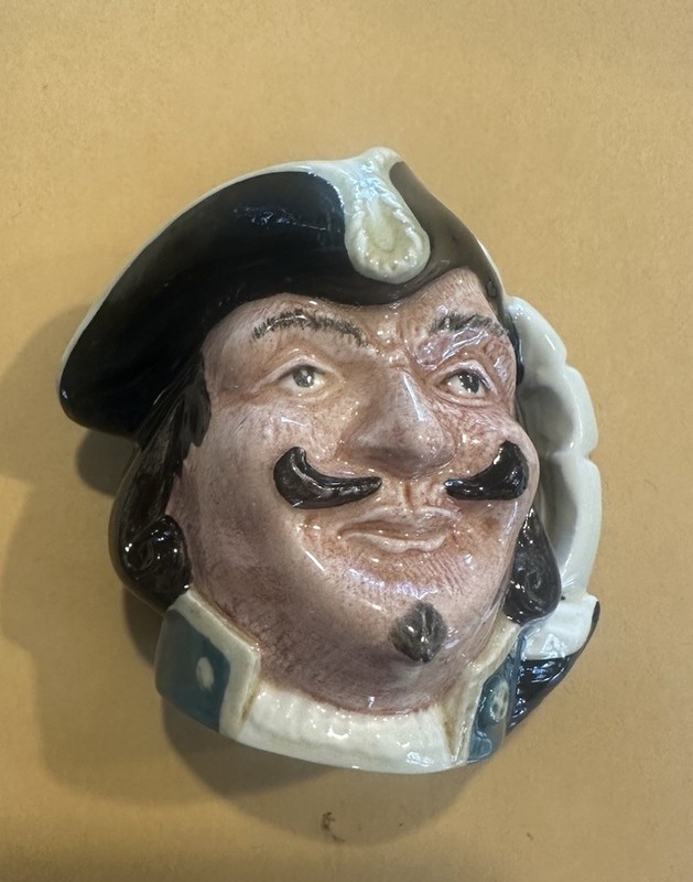 Vintage Royal Doulton Mini Toby Jug “ 3”Capt Henry Morgan" D6510 1957