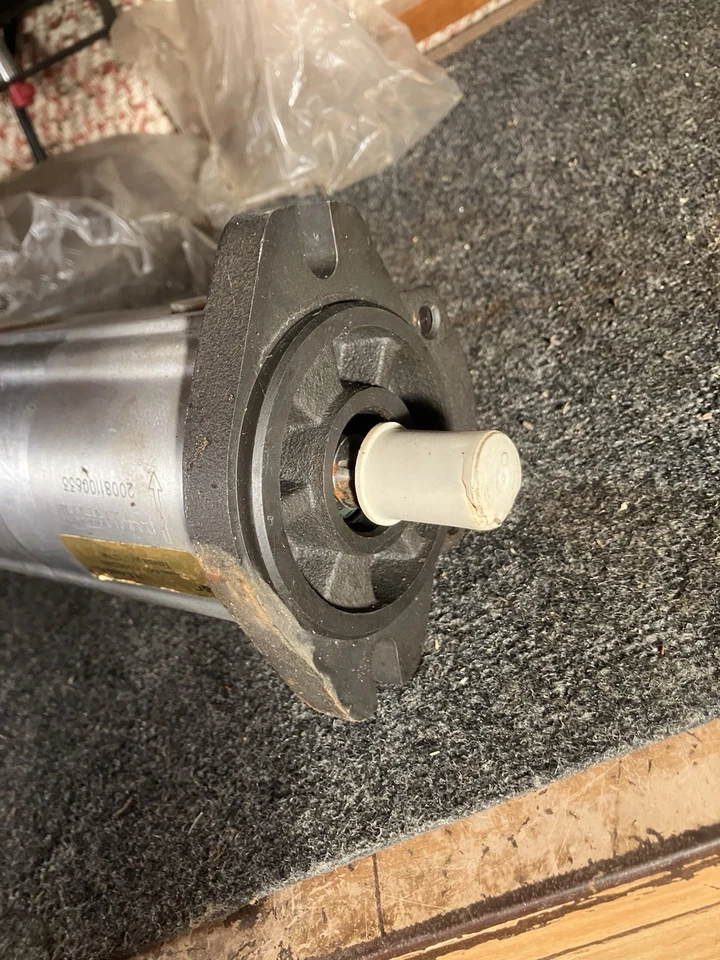 Hydraulic Gear Pump - Image 3 of 4