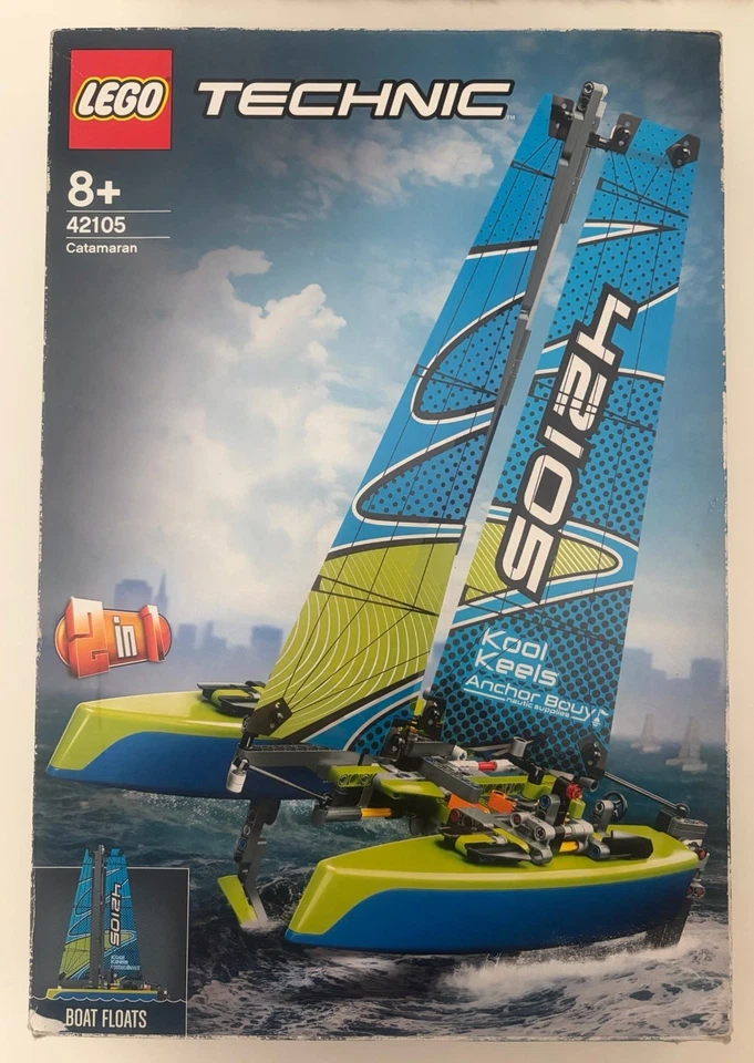 LEGO Technic 42105 Catamaran, foto 1 di 2