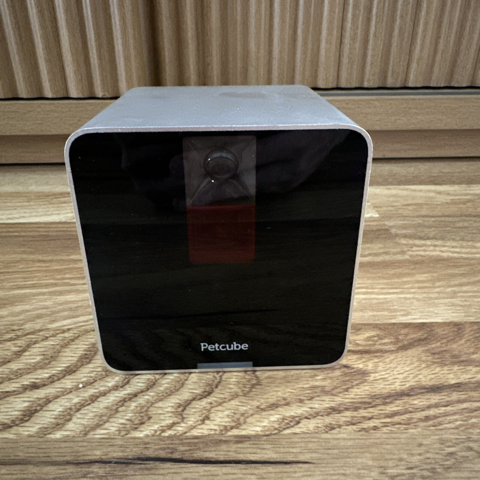 Petcube Interactive Pet Monitor Camera *TESTED* NO WIRES.-image