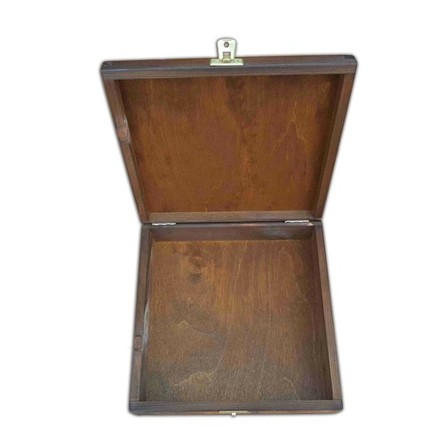 WOODEN SQUARE JEWELLERY BOX 23x23x6cm IN BROWN COLOUR - Picture 5 of 5