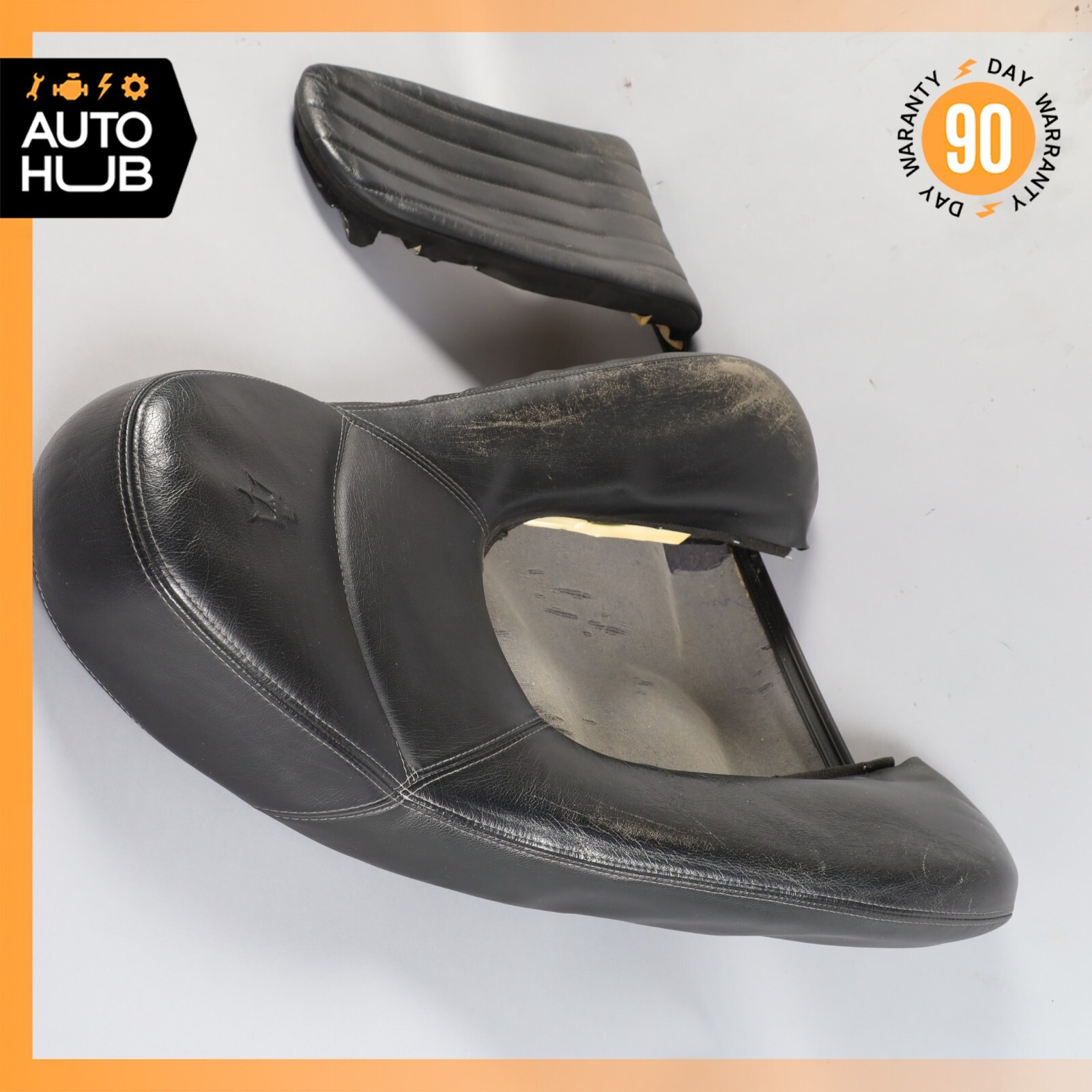 02-07 Maserati Spyder 4200 M138 Front Left Side Top Upper Seat Cushion OEM