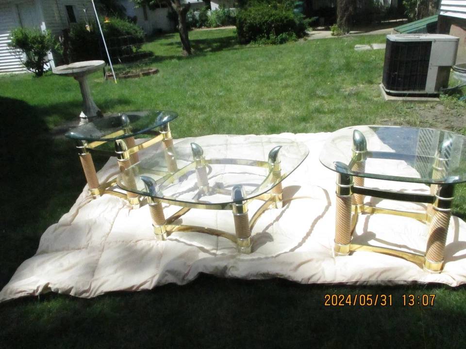 TOMASSO BARBI 复古 FAUX TUSK 咖啡桌和 2 个配对侧标签 — 第 2/4 张图片