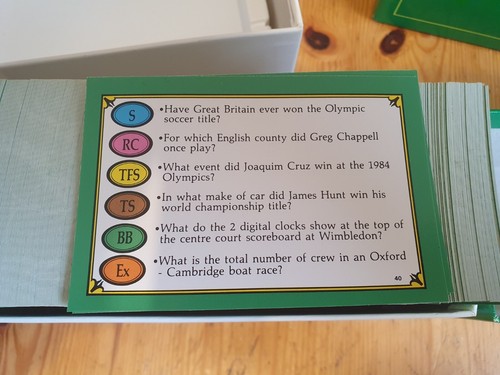Trivial Pursuit - Sports Edition - 3000 Sporting Questions Cards Board Game - Picture 3 of 5
