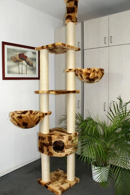 deckenhoher Kratzbaum Modell Liam von Clevercat in vielen Farben lieferbar