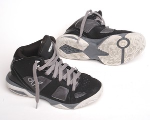 kipsta basketball shoes