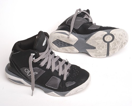 SCARPE BASKET KIPSTA N° 37 DA BAMBINO GRIGIE IN OTTIME CONDIZIONI, USATE  POCO! | eBay