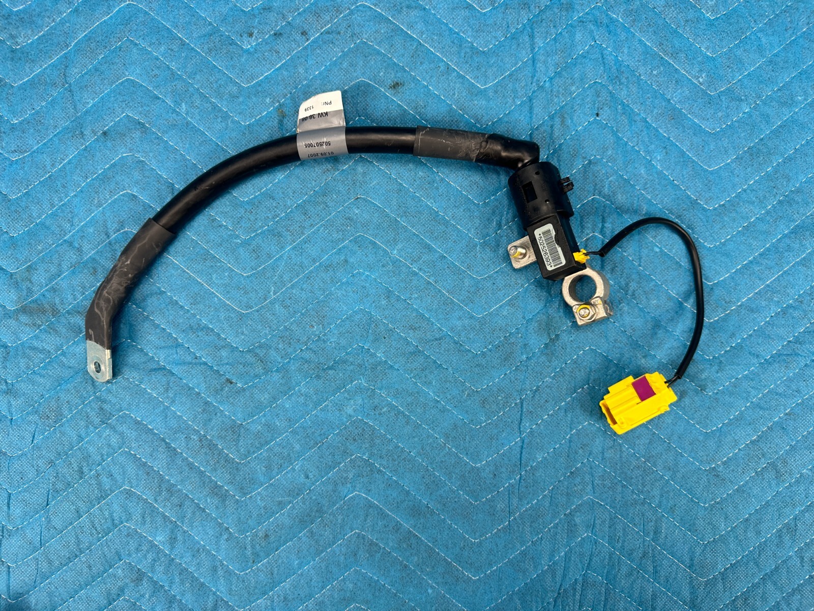 Bentley Continental Flying Spur Small Battery Positive Cable 29k 2006-2012 OEM