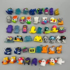 Random Pick 10/20 PCS Different Mr Beast Lab Swarms ATOMIC Series Micro Beasts