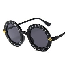 Small Round Black Metal Sunglasses Women Fashion Accessories Retro Eyewear 1pc